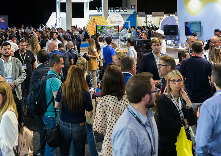 Foto Líderes mundiales de Airbus, IBM, Hyperloop, Toyota o Ford expondrán los avances de la movilidad del futuro en eMobility Expo World Congress.